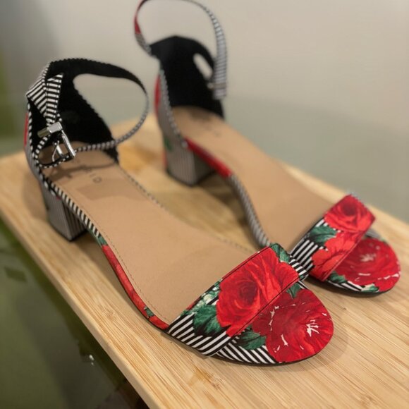 Floral Stripe Heels - Picture 4 of 4